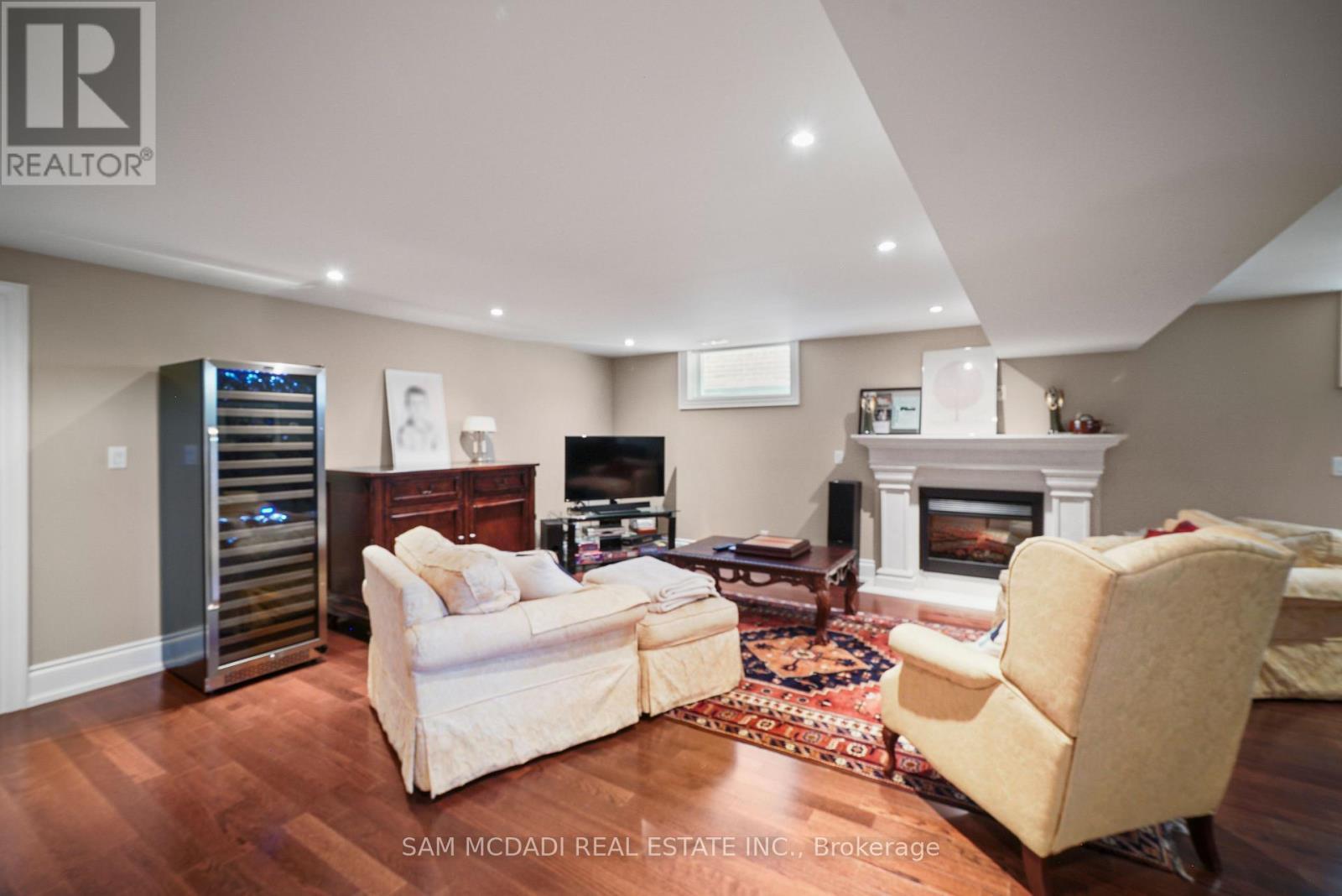 2497 Sharon Crescent, Mississauga, ON