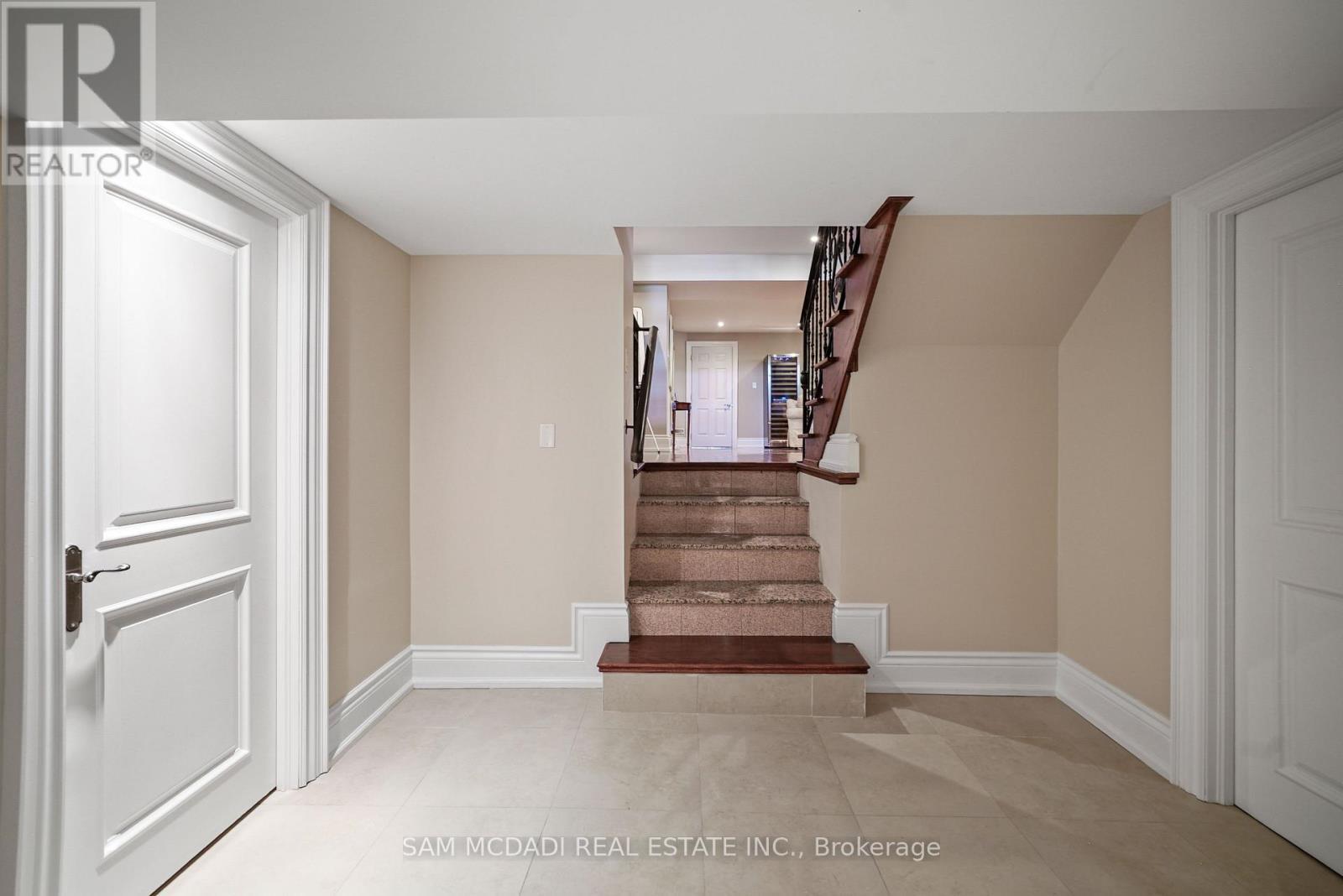 2497 Sharon Crescent, Mississauga, ON