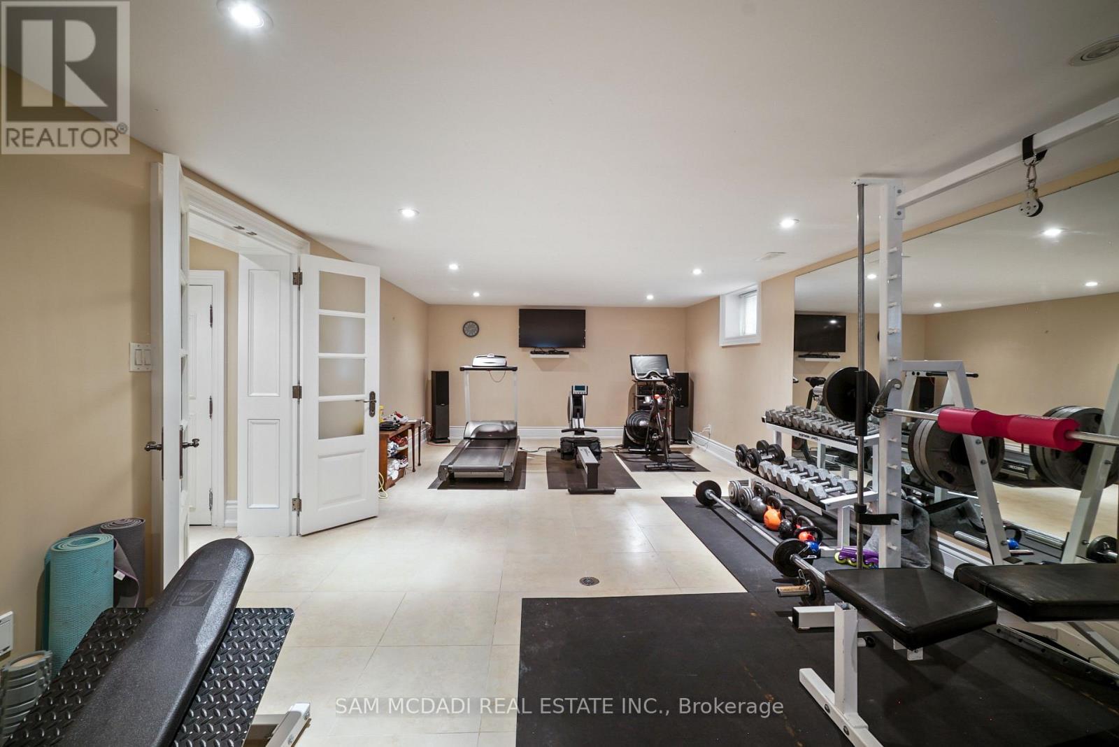 2497 Sharon Crescent, Mississauga, ON