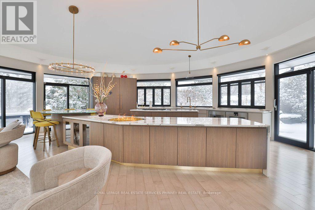 1352 Nocturne Court, Mississauga, ON