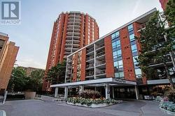 409 - 77 MAITLAND PLACE Toronto, ON M4Y 2V6