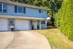 #B-4657 Valecourt Cres Courtenay, BC V9N 7W6