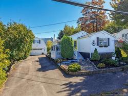 636 Barclay Loop  Fredericton, NB E3B 7L8