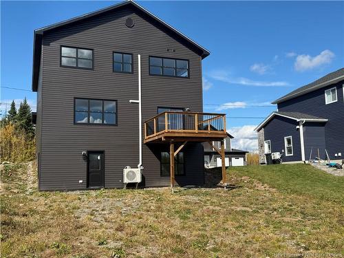 39 Winterberry Drive, Fredericton, NB 