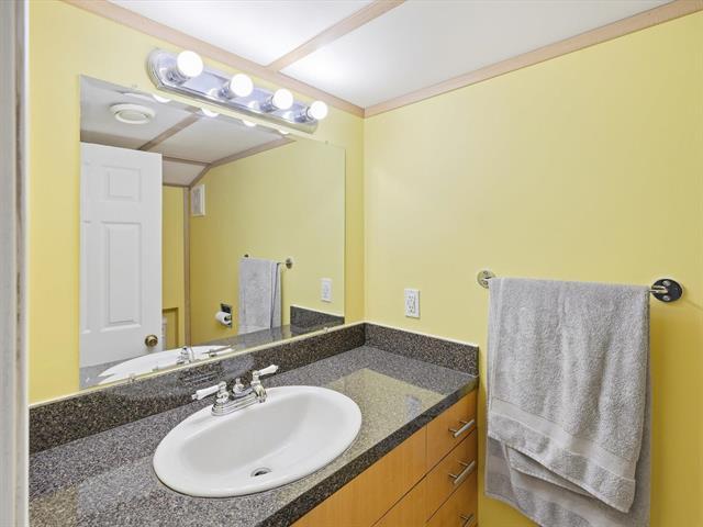 222 Harold Ave, Winnipeg, MB