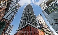 4208 - 21 WIDMER STREET Toronto, ON M5V 2E8