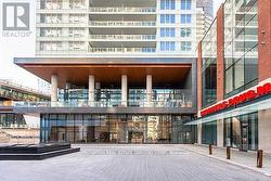 1016 - 17 BATHURST STREET Toronto, ON M5V 0N1