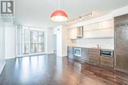 2212 - 770 BAY STREET Toronto, ON M5G 0A6