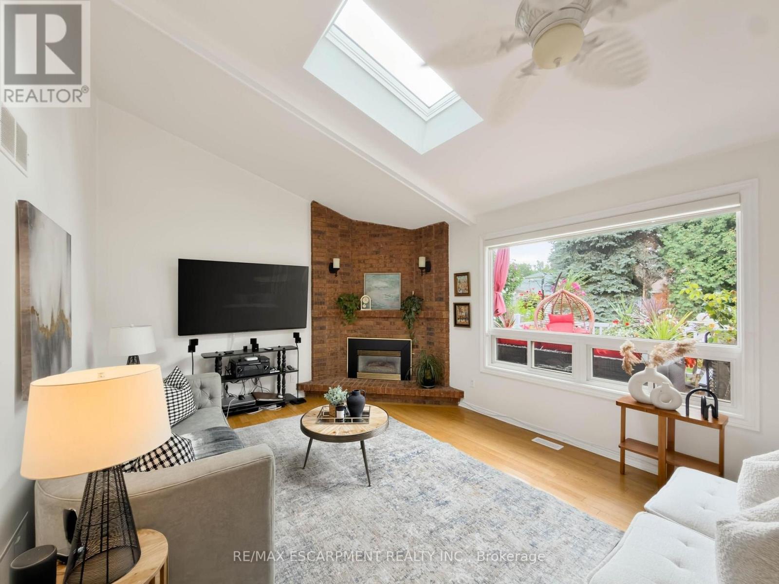 1236 Thorpe Road, Burlington, ON