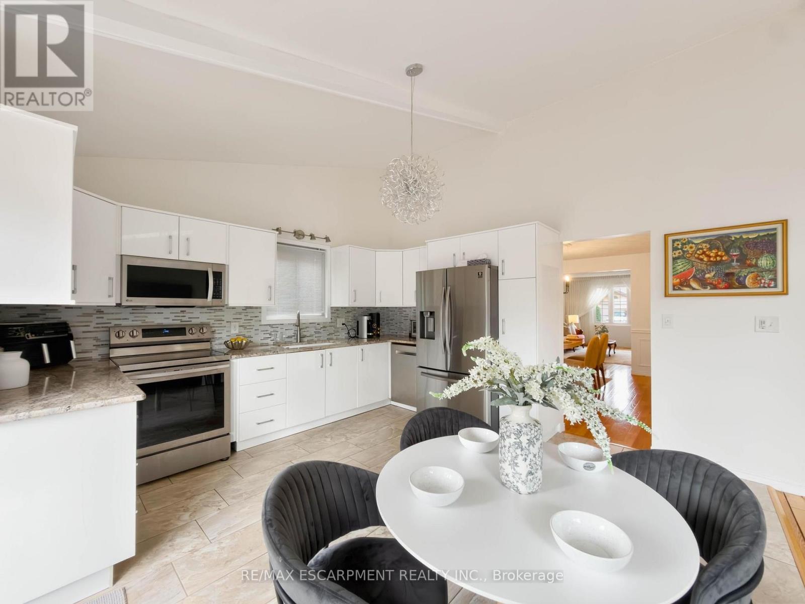 1236 Thorpe Road, Burlington, ON