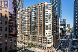 1505 - 717 BAY STREET Toronto, ON M5G 2J9