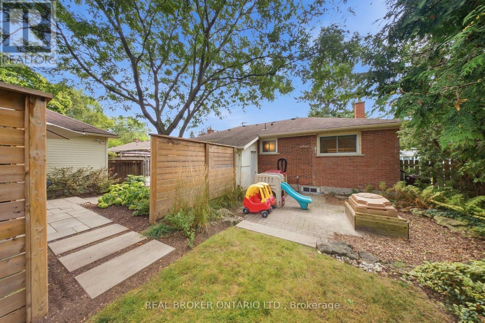 505 Enfield Road, Burlington, ON