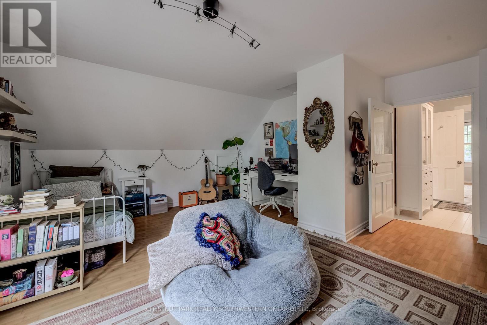 22 Maynard Avenue, Kitchener, ON