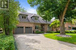 39 ROCKINGHAM DRIVE Toronto, ON M9A 1P5