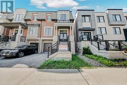 17 VAUDEVILLE DRIVE Toronto, ON M8W 0B5