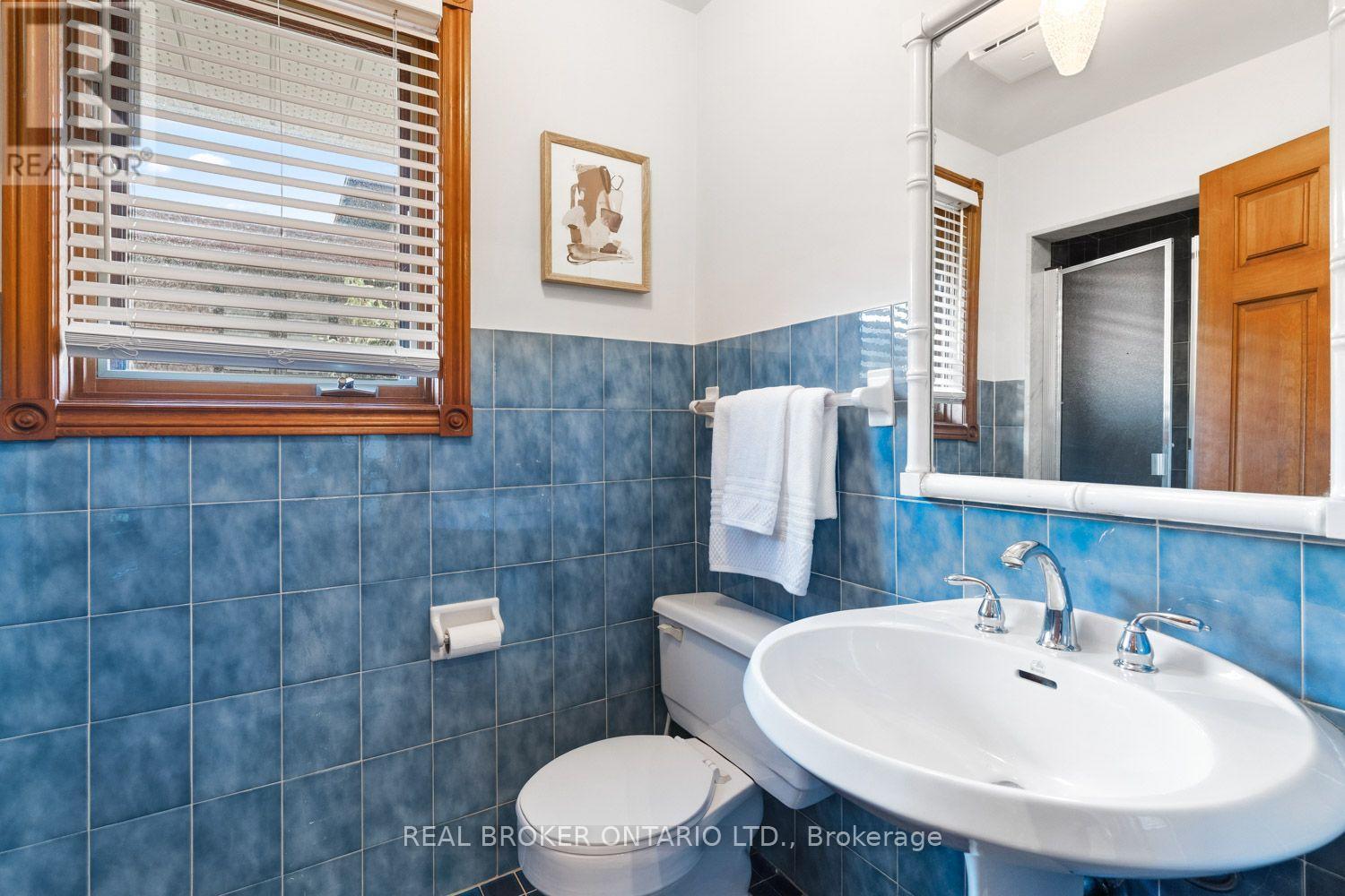 Main Floor 3-pc Washroom - 86 Monte Drive, Hamilton, ON