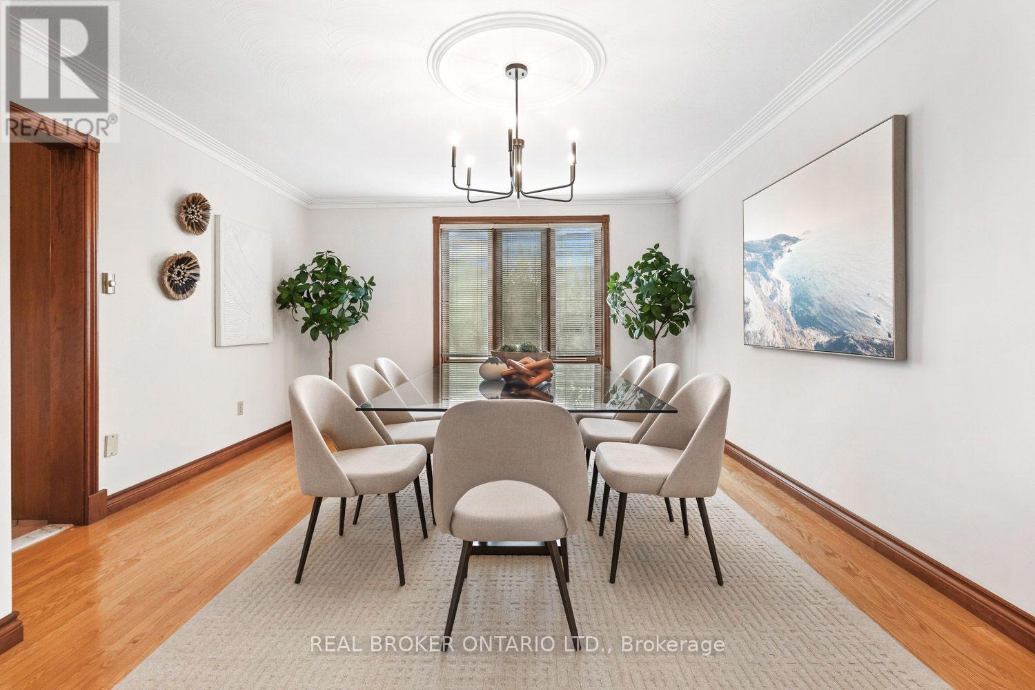 Dining Room overlooks the backyard - 86 Monte Drive, Hamilton, ON