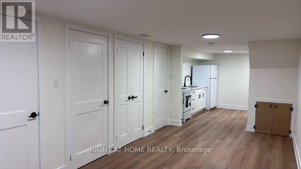 584 Forestwood Crescent, Burlington, ON