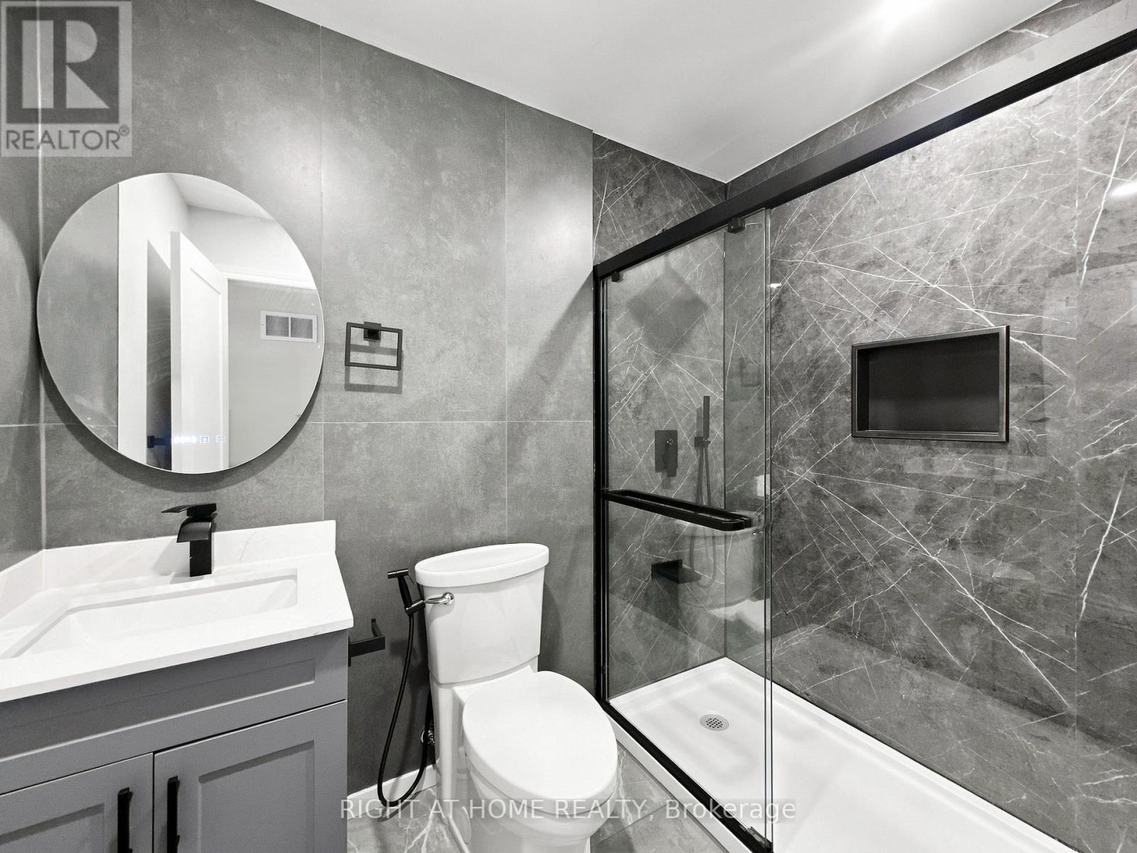 1530 Portsmouth Place, Mississauga, ON