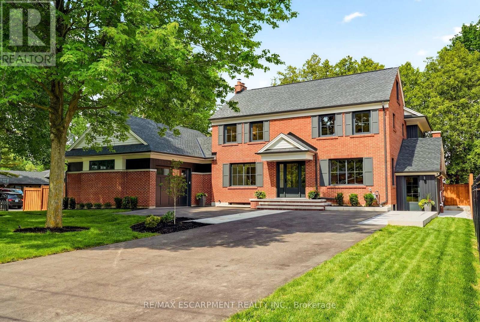727 King Road, Burlington, ON