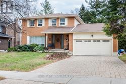 1272 CERMEL DRIVE Mississauga, ON L5H 3V4