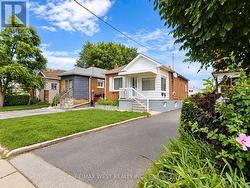BSMT - 51 MOULD AVENUE Toronto, ON M6N 3Z8