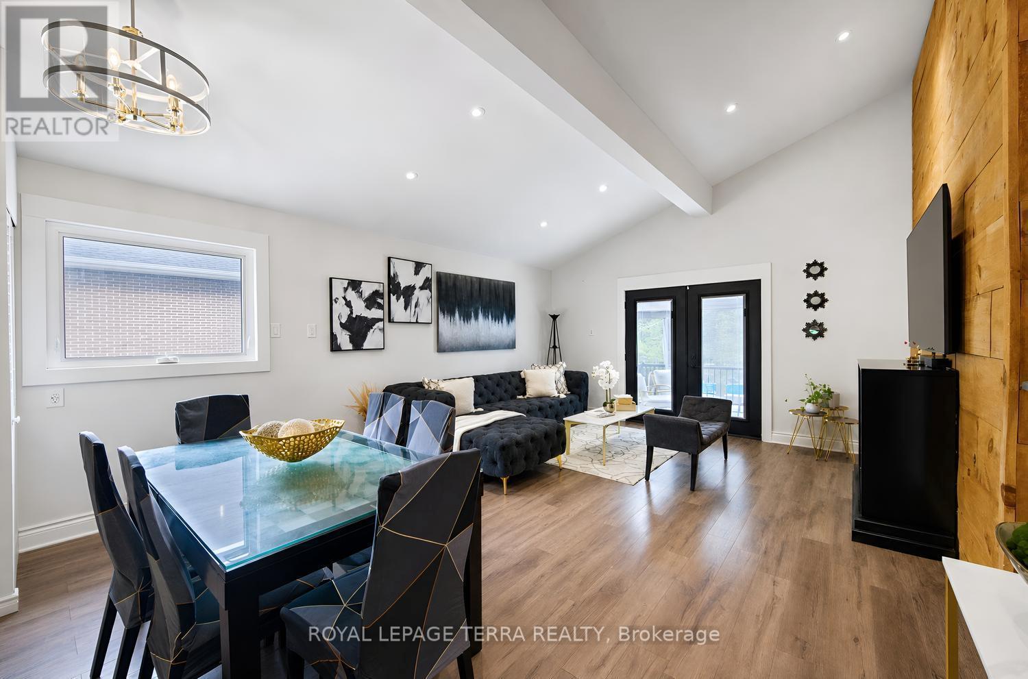 1571 Lewisham Drive, Mississauga, ON