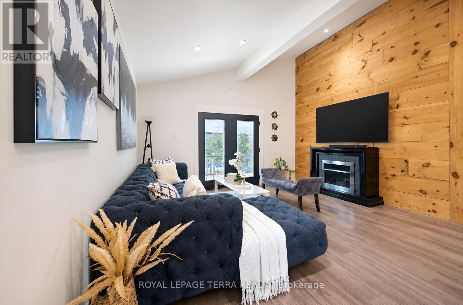 1571 Lewisham Drive, Mississauga, ON