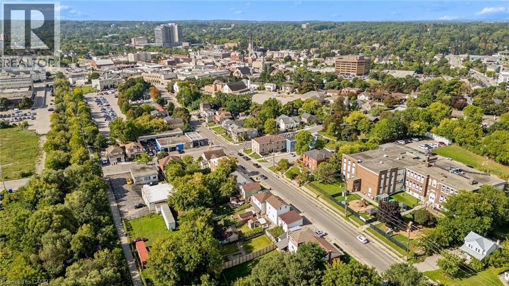 Additional content - 77 Beverly Street, Cambridge, ON