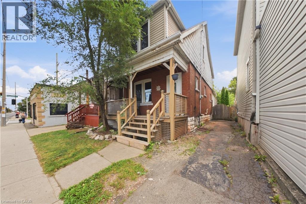 1082 Cannon Street E, Hamilton, ON