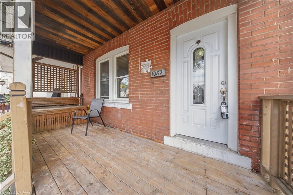 1082 Cannon Street E, Hamilton, ON
