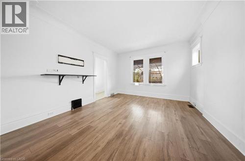 1082 Cannon Street E, Hamilton, ON 