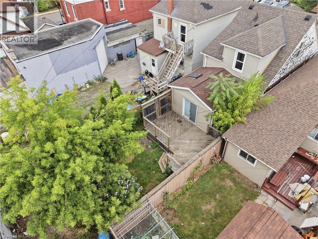 1082 Cannon Street E, Hamilton, ON