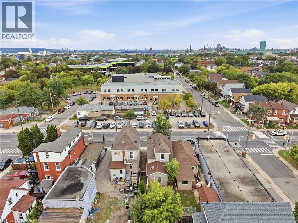 1082 Cannon Street E, Hamilton, ON