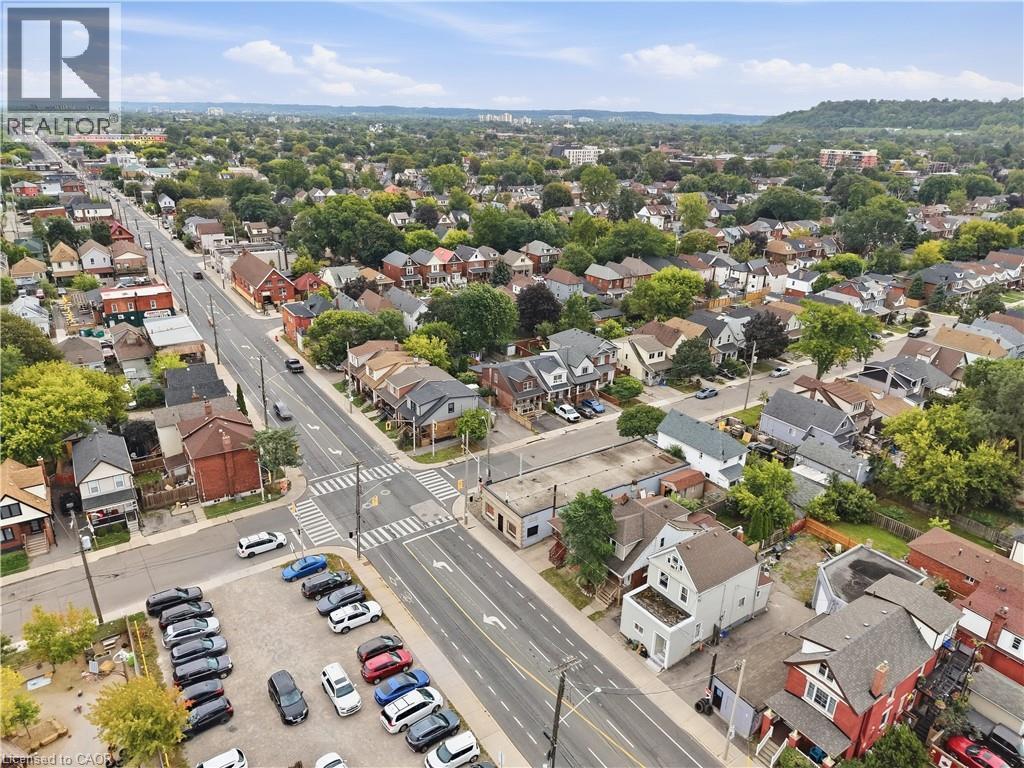 1082 Cannon Street E, Hamilton, ON