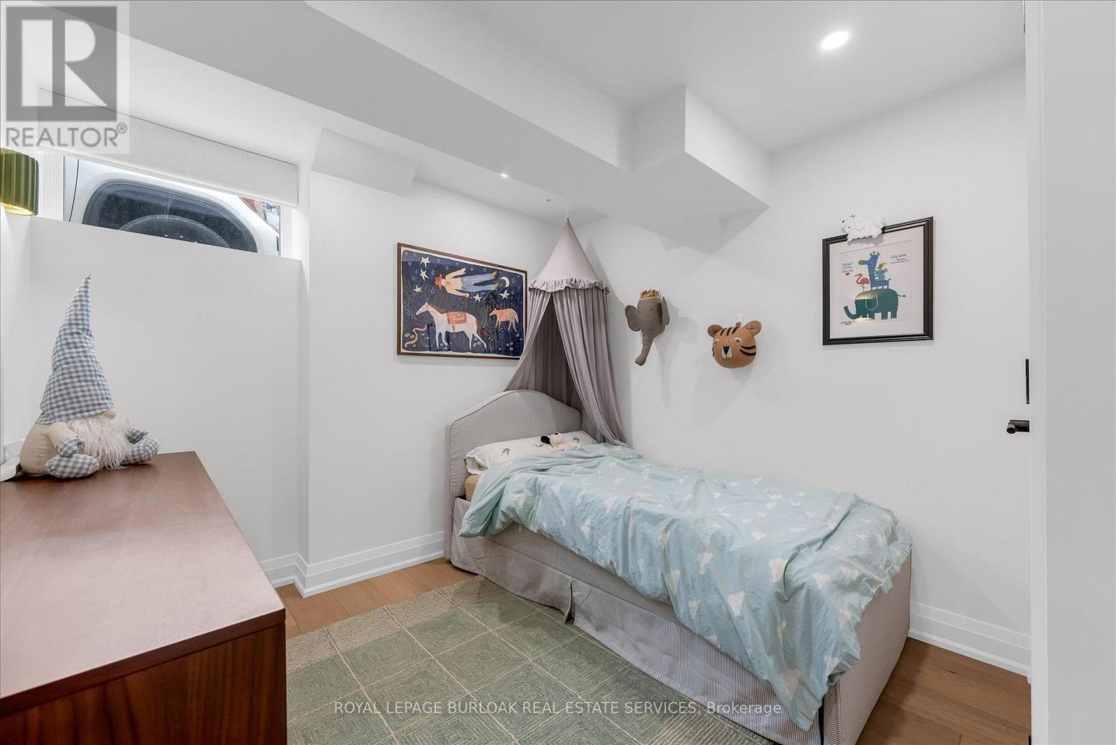 2241 Joyce Street, Burlington, ON