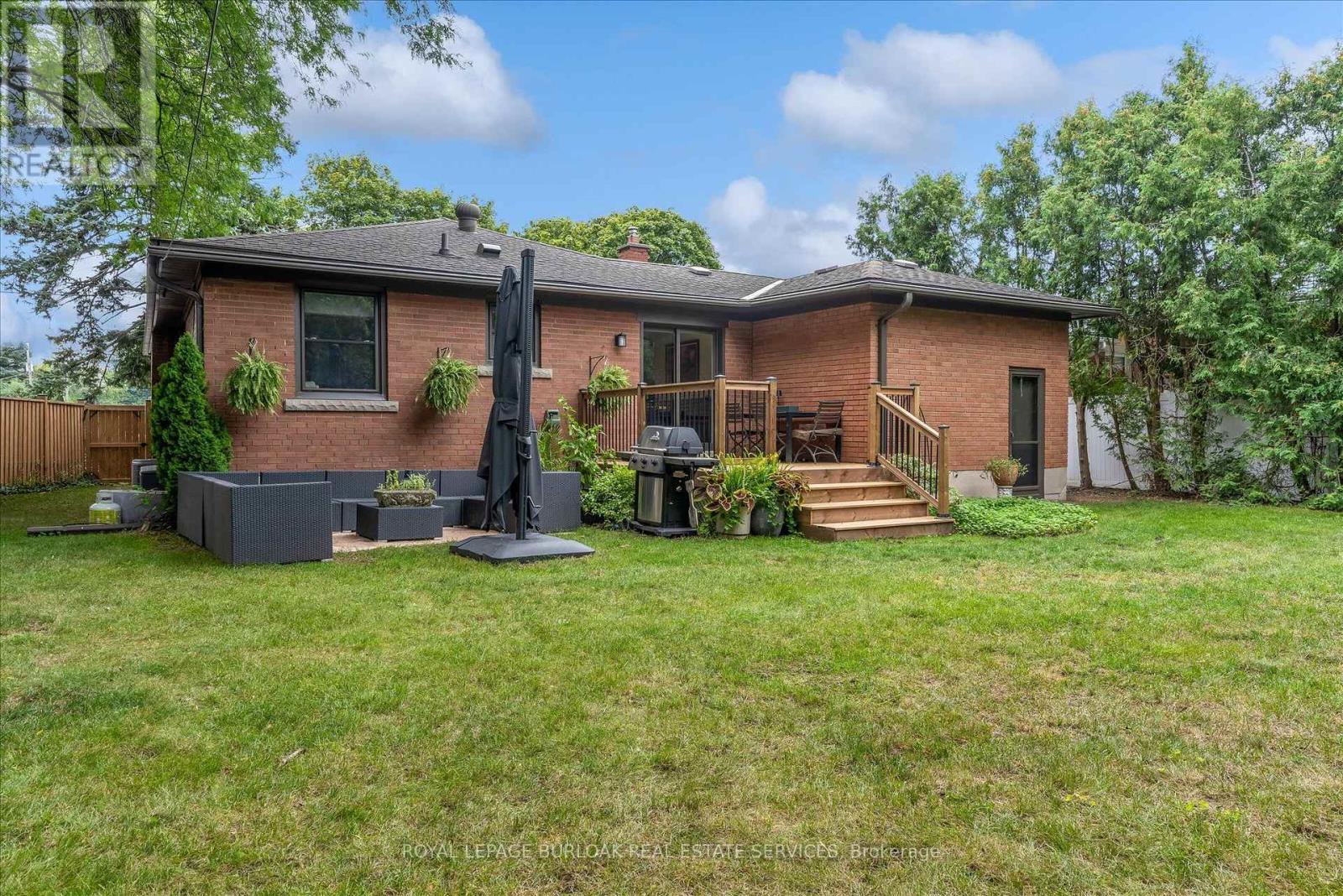 2241 Joyce Street, Burlington, ON