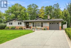 1228 ELGIN CRESCENT Oakville, ON L6H 2J7