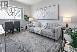 385 MELVIN Avenue Unit# 207 Hamilton, ON L8H 2K6