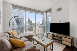 3602-18 Yonge Street Toronto, ON M5E 1Z8