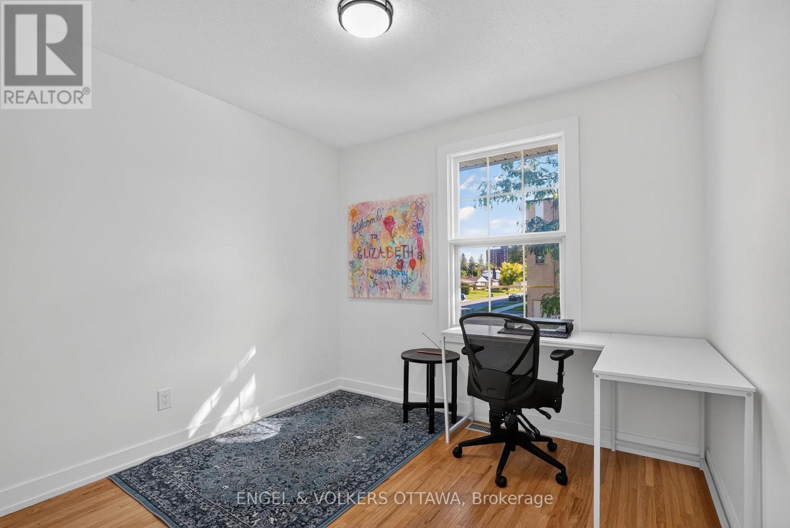 1304 Morrison Drive, Ottawa, ON