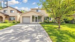 210 SHAUGHNESSY BOULEVARD Toronto, ON M2J 1K4