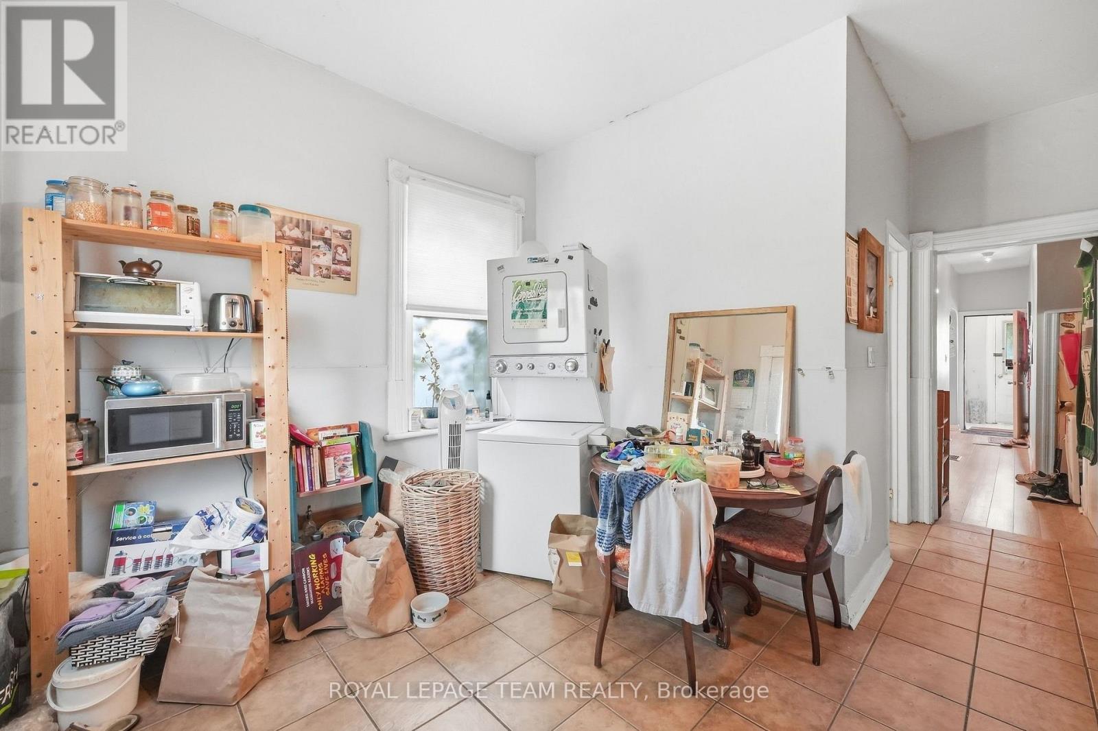 32 Melrose Avenue, Ottawa, ON