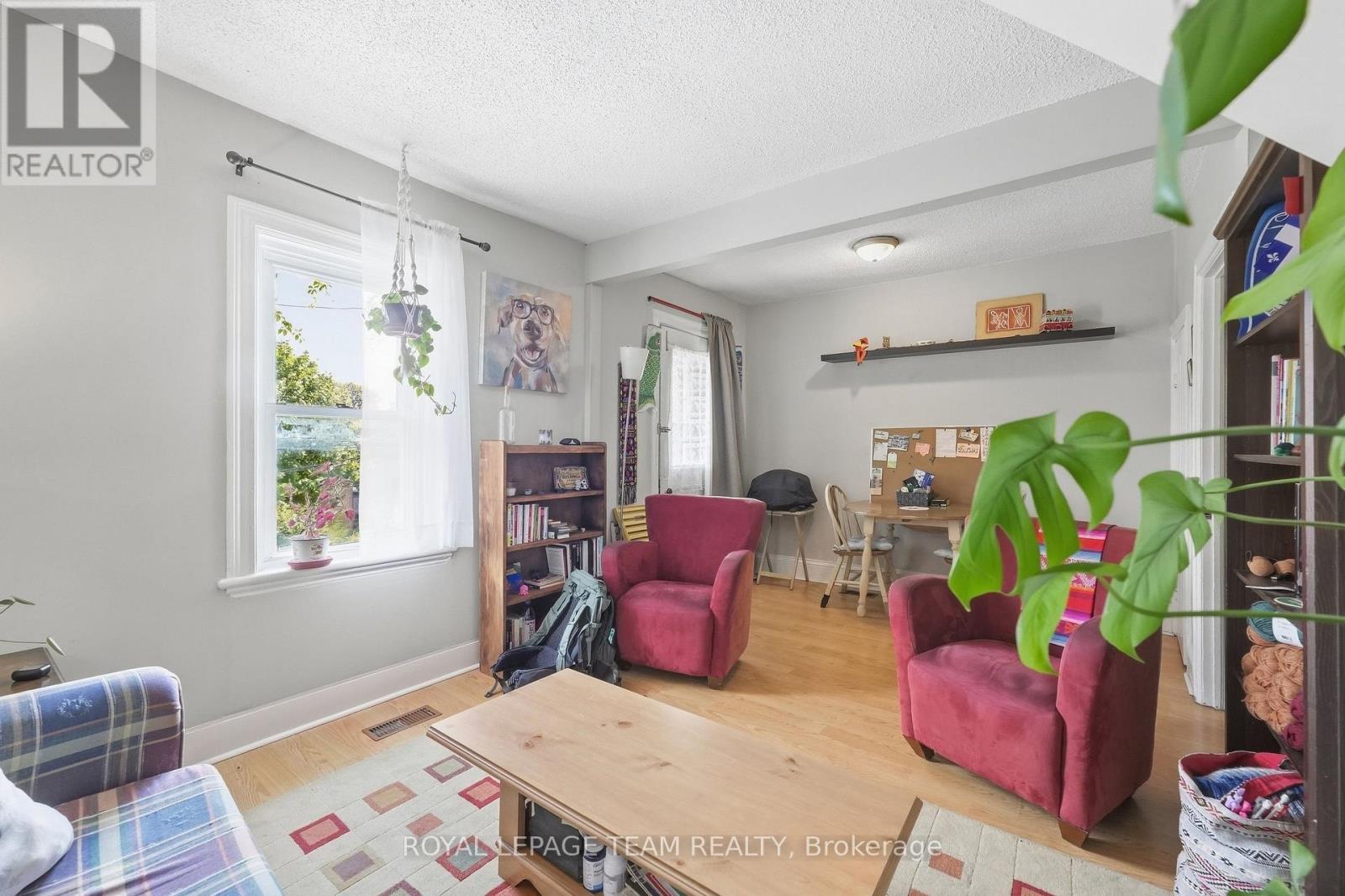 32 Melrose Avenue, Ottawa, ON