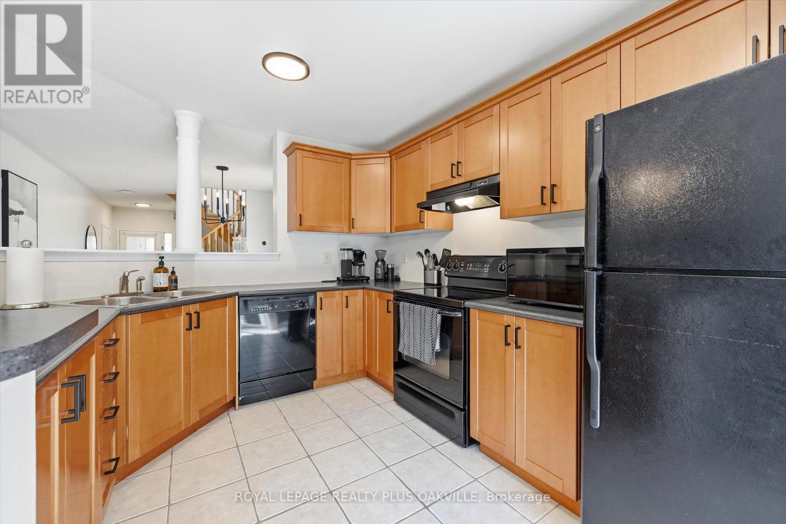 4080 Donnic Drive, Burlington, ON