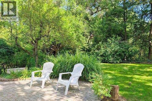 18 Forsyth Avenue N, Hamilton, ON 