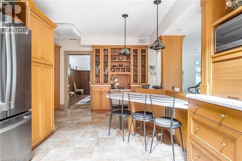 18 Forsyth Avenue N, Hamilton, ON 
