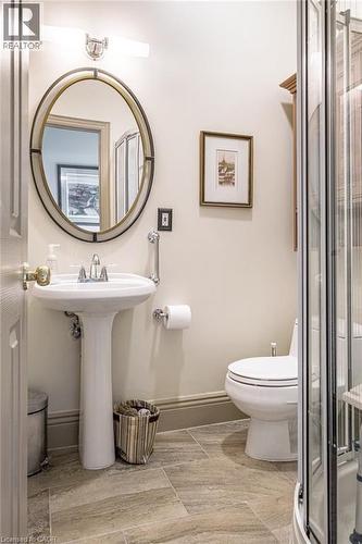 18 Forsyth Avenue N, Hamilton, ON 