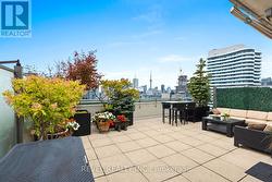 PH2 - 281 MUTUAL STREET Toronto, ON M4Y 3C4