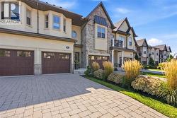 31 S ST ANDREWS Lane S Niagara-On-The-Lake, ON L0S 1J0